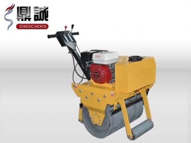 點擊查看詳細信息<br>標題：輕型手扶式單鋼輪壓路機 閱讀次數：12878